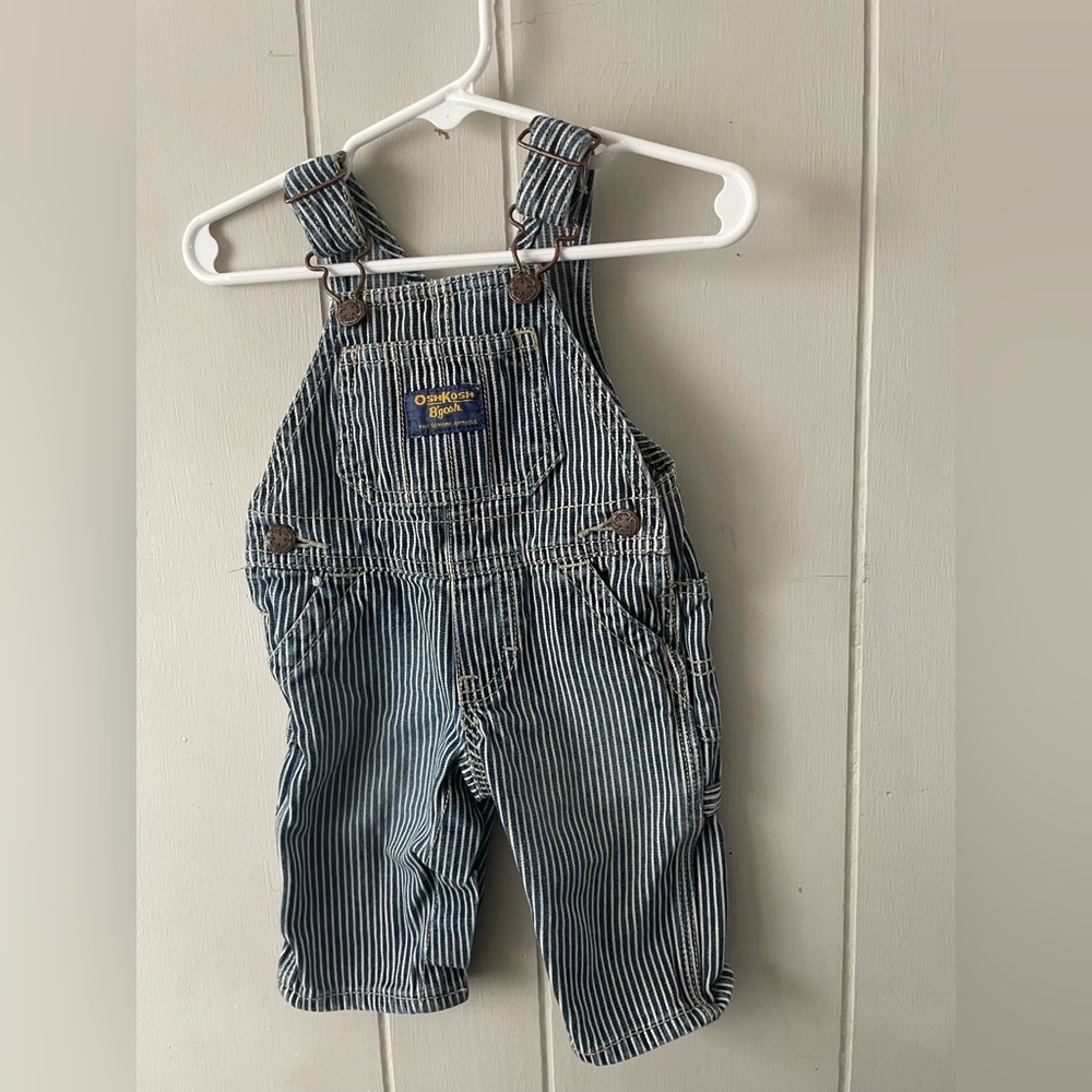 OshKosh B’Gosh Overalls Vestbak Railroad Stripe Snap Leg Baby Size 3 Months
